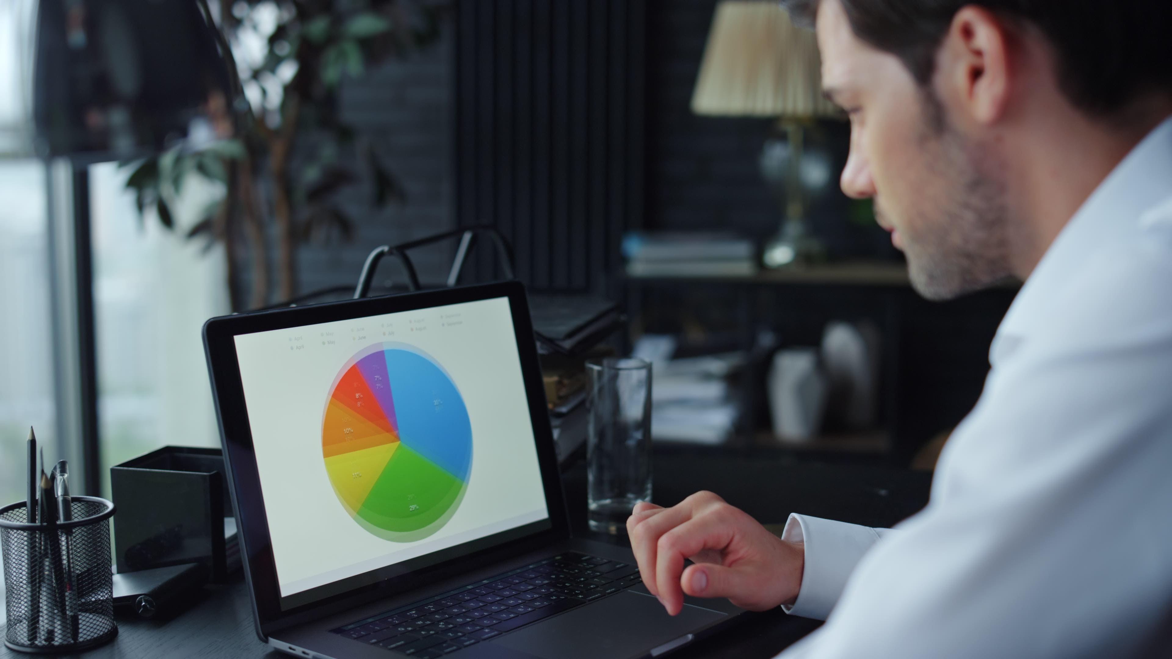 Monitoreo Avanzado con Datos Vivos y Visualizaciones